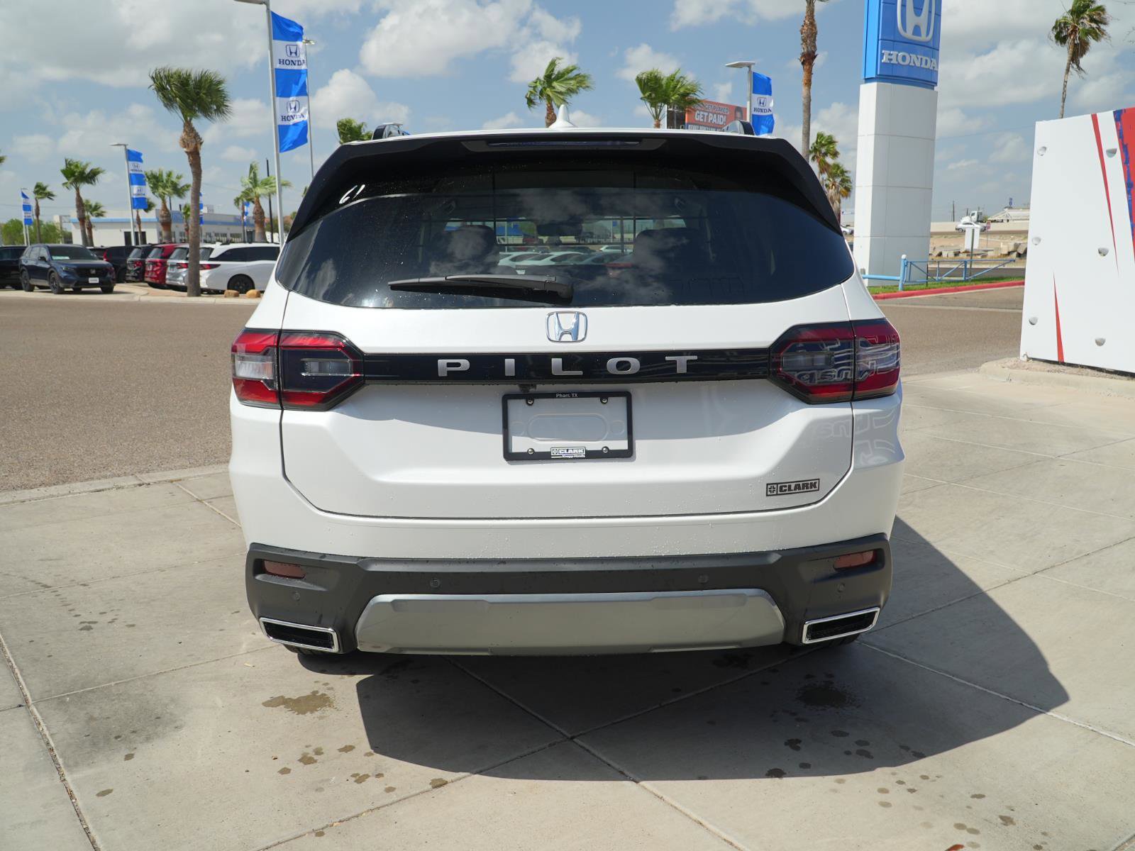 New 2026 Honda Pilot EX-L image 6