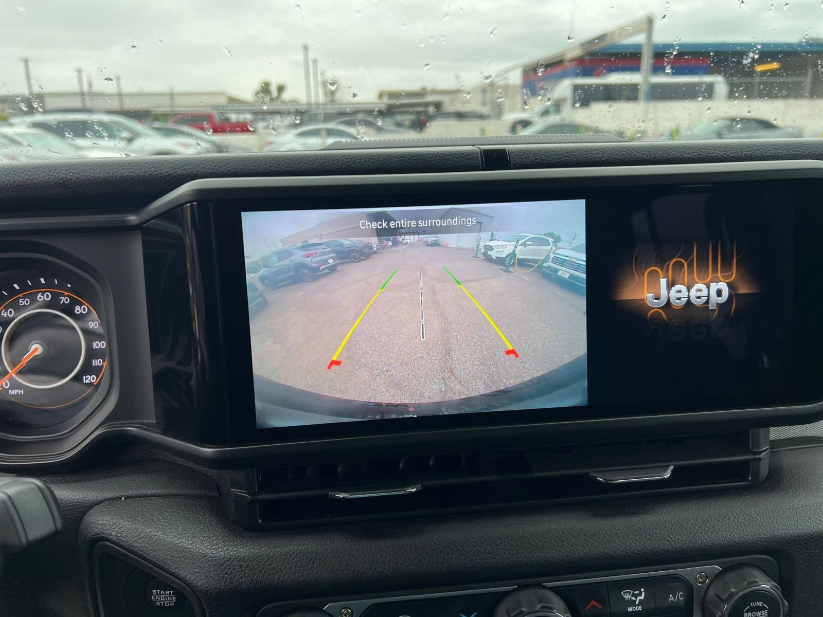 Used 2025 Jeep Wrangler Sport S image 17