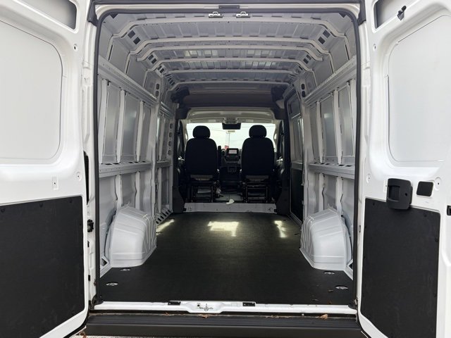 Used 2024 RAM ProMaster 3500 image 6