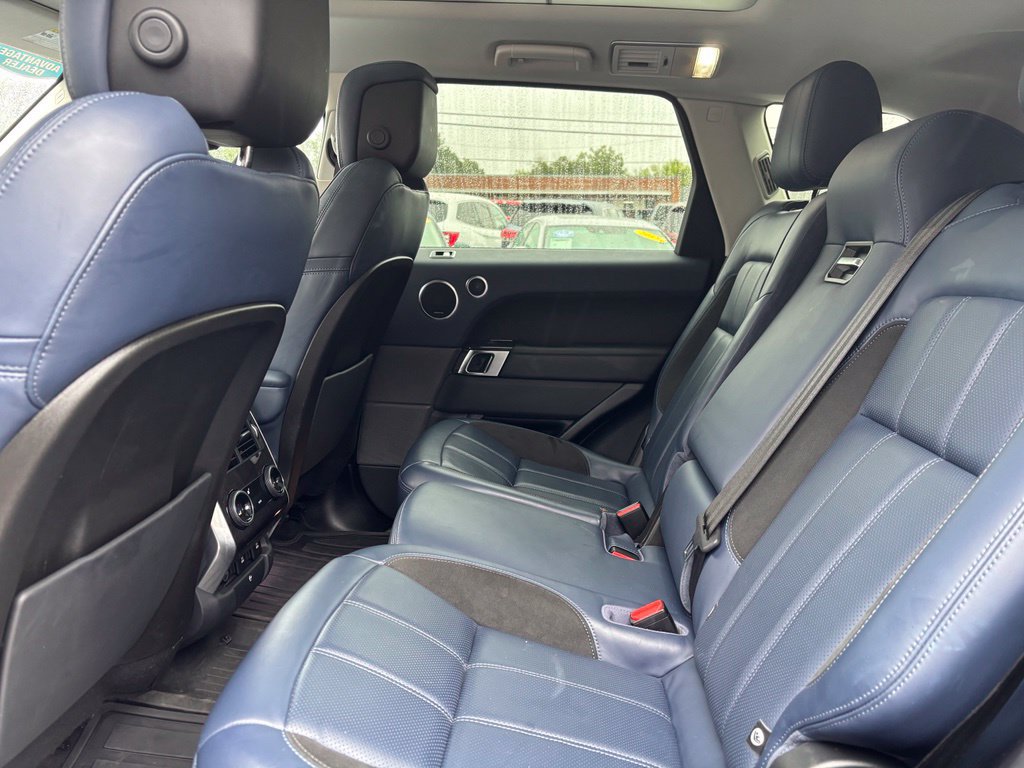 Used 2019 Land Rover Range Rover Sport Supercharged AWD/4WD image 23