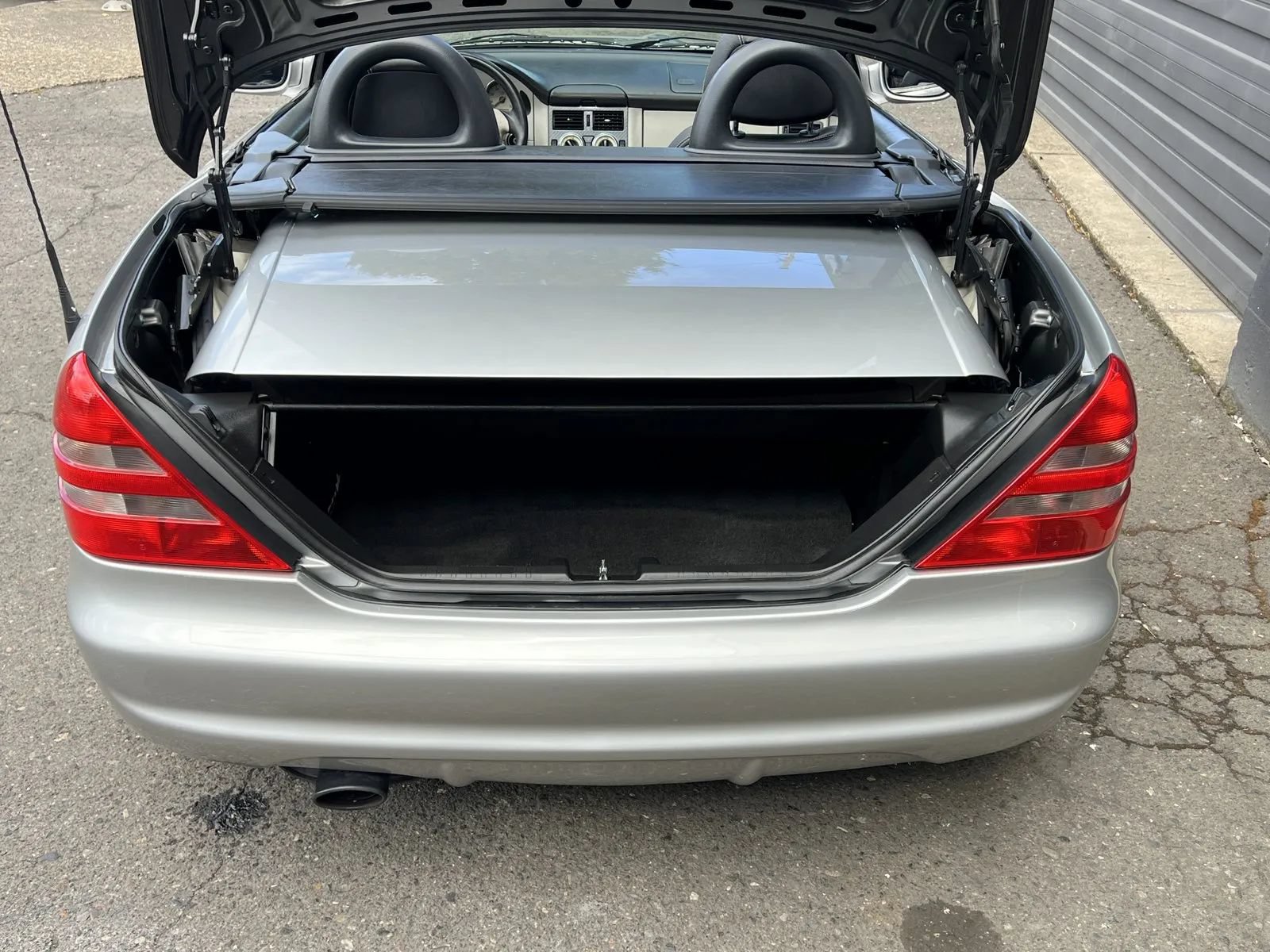 Used 1999 Mercedes-Benz SLK 230 image 34