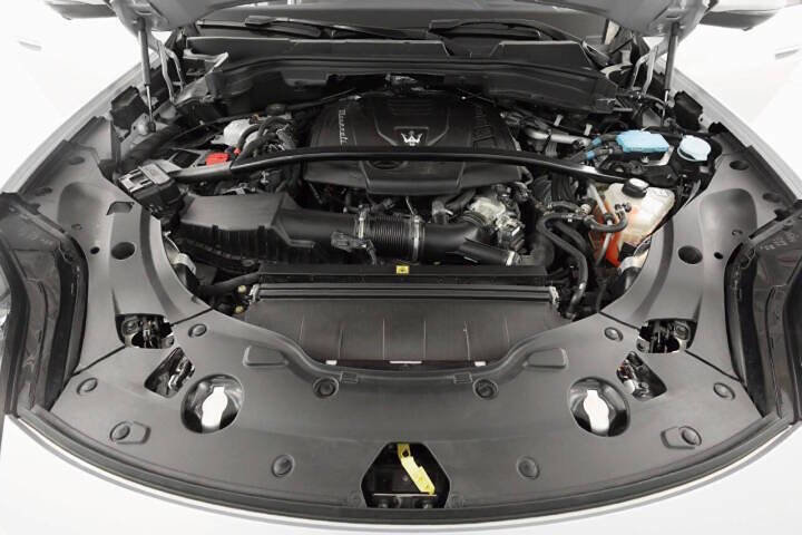 Used 2023 Maserati Grecale Modena image 27