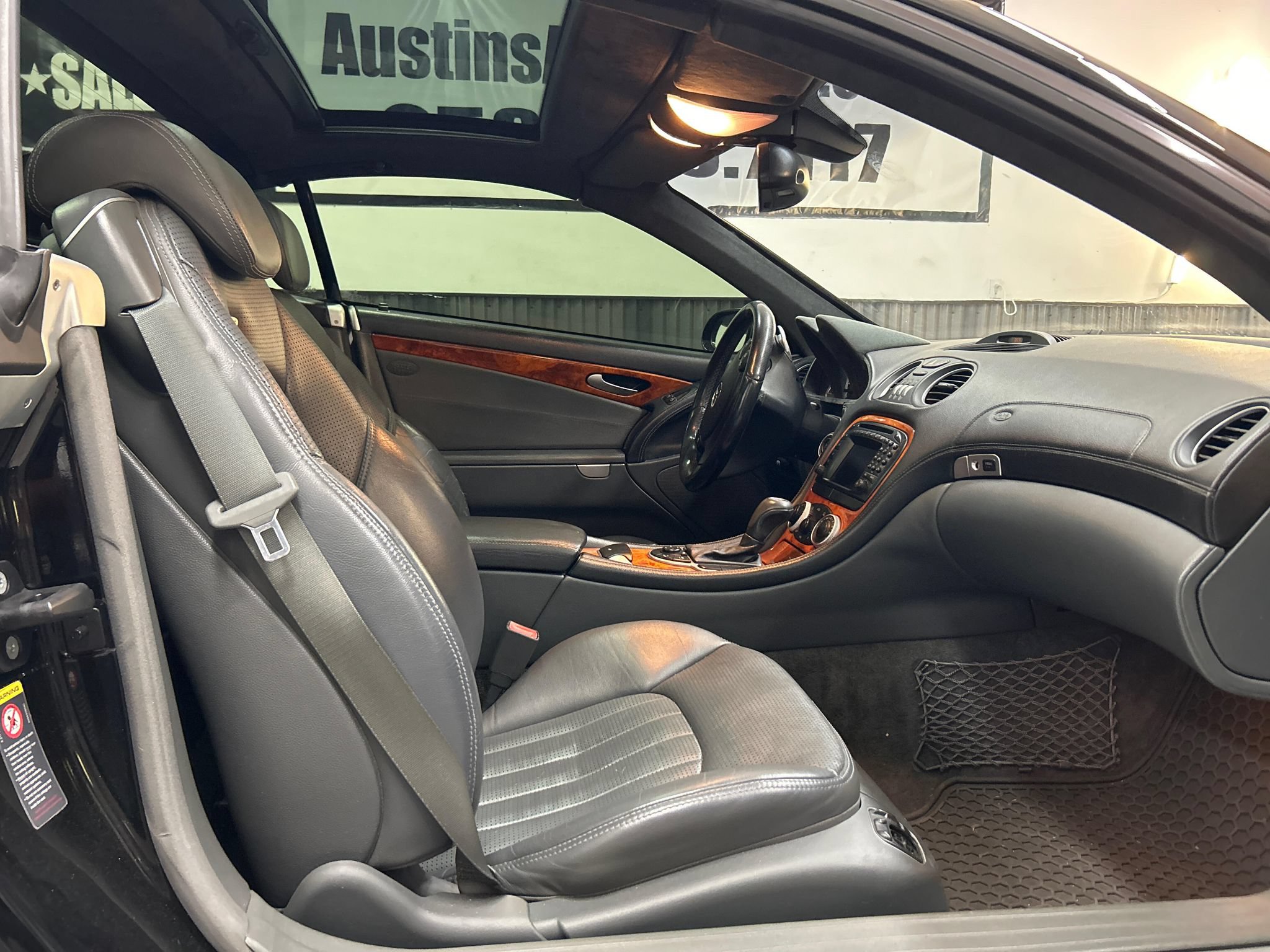 Used 2003 Mercedes-Benz SL 55 AMG image 11