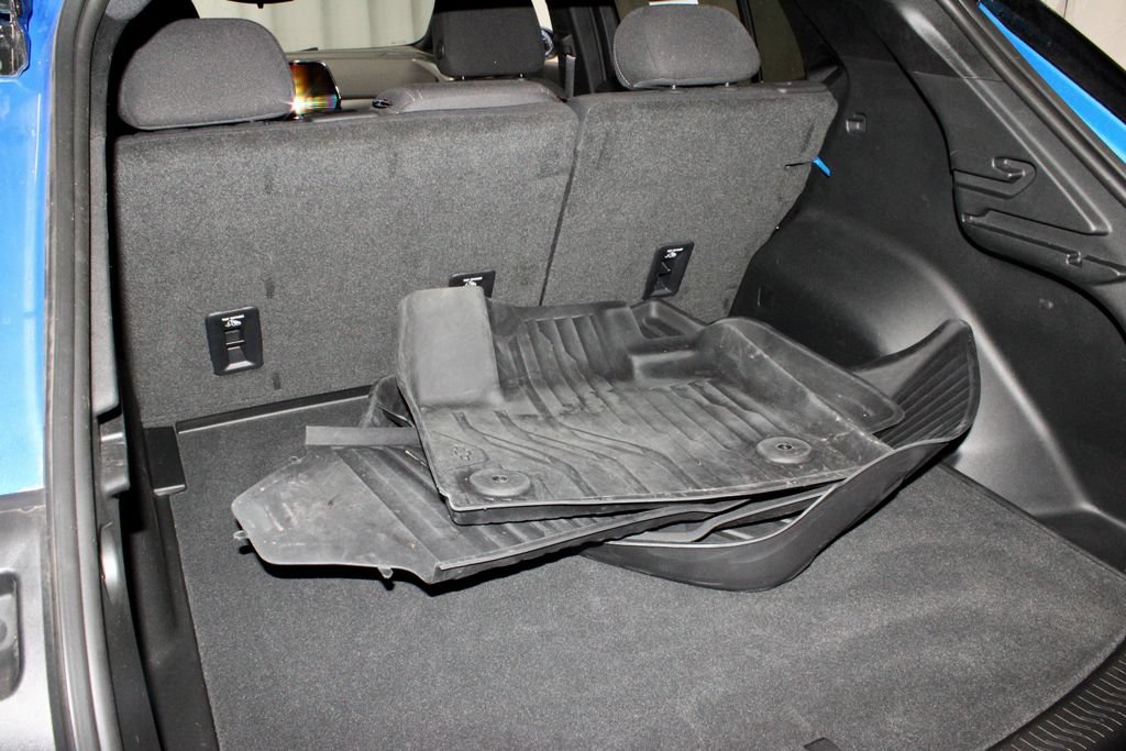 Used 2025 Chevrolet Equinox EV LT FWD image 13