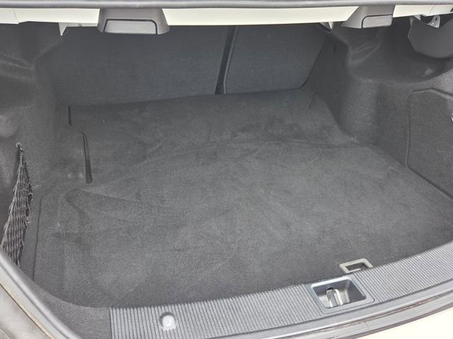 Used 2014 Mercedes-Benz C 250 Sedan image 14