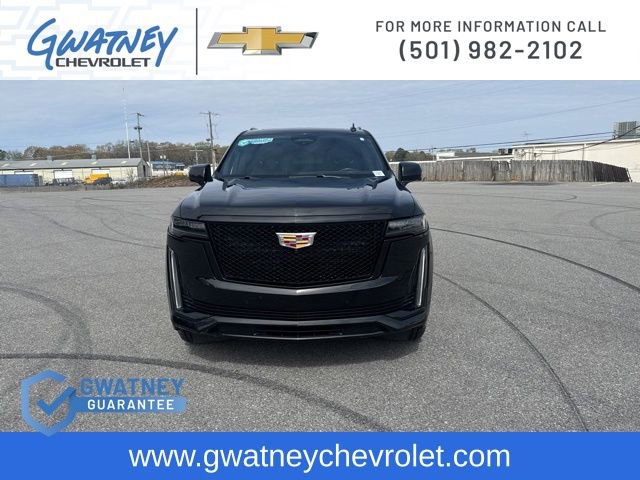 Used 2023 Cadillac Escalade Sport image 2