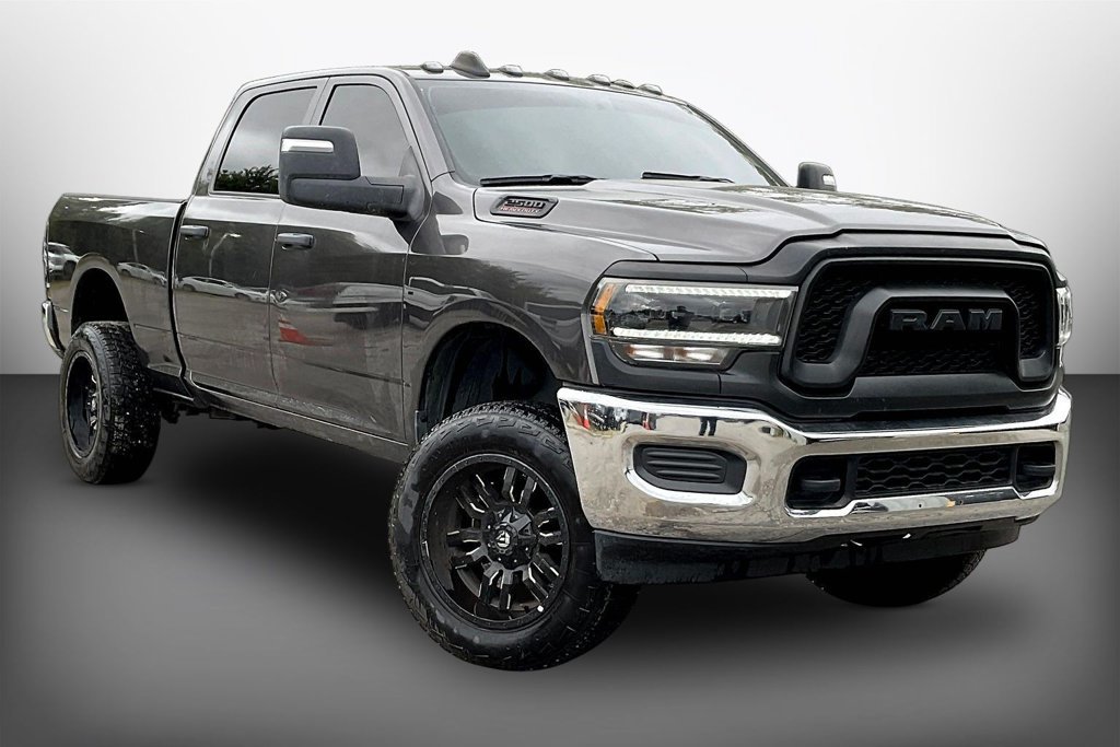 Certified 2024 RAM 2500 Tradesman w/ Chrome Appearance Group AWD/4WD image 3