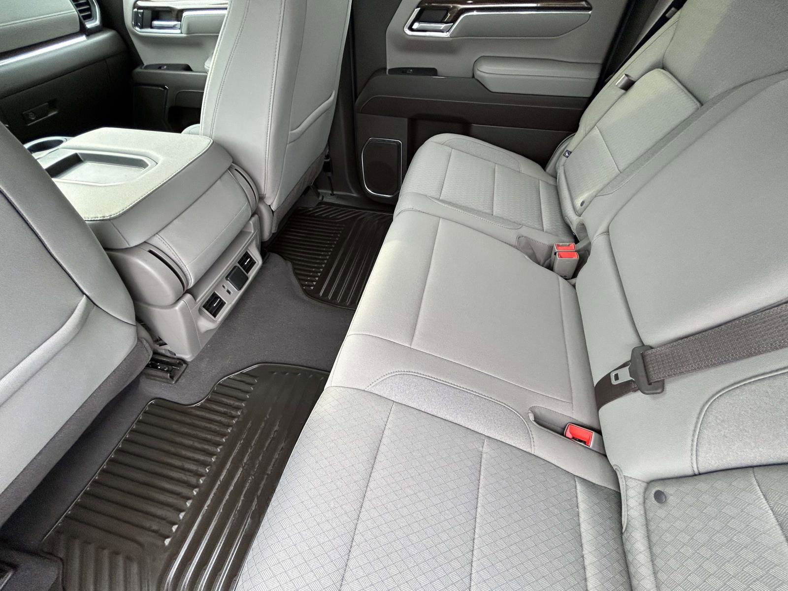 Used 2023 Chevrolet Silverado 1500 LT image 11