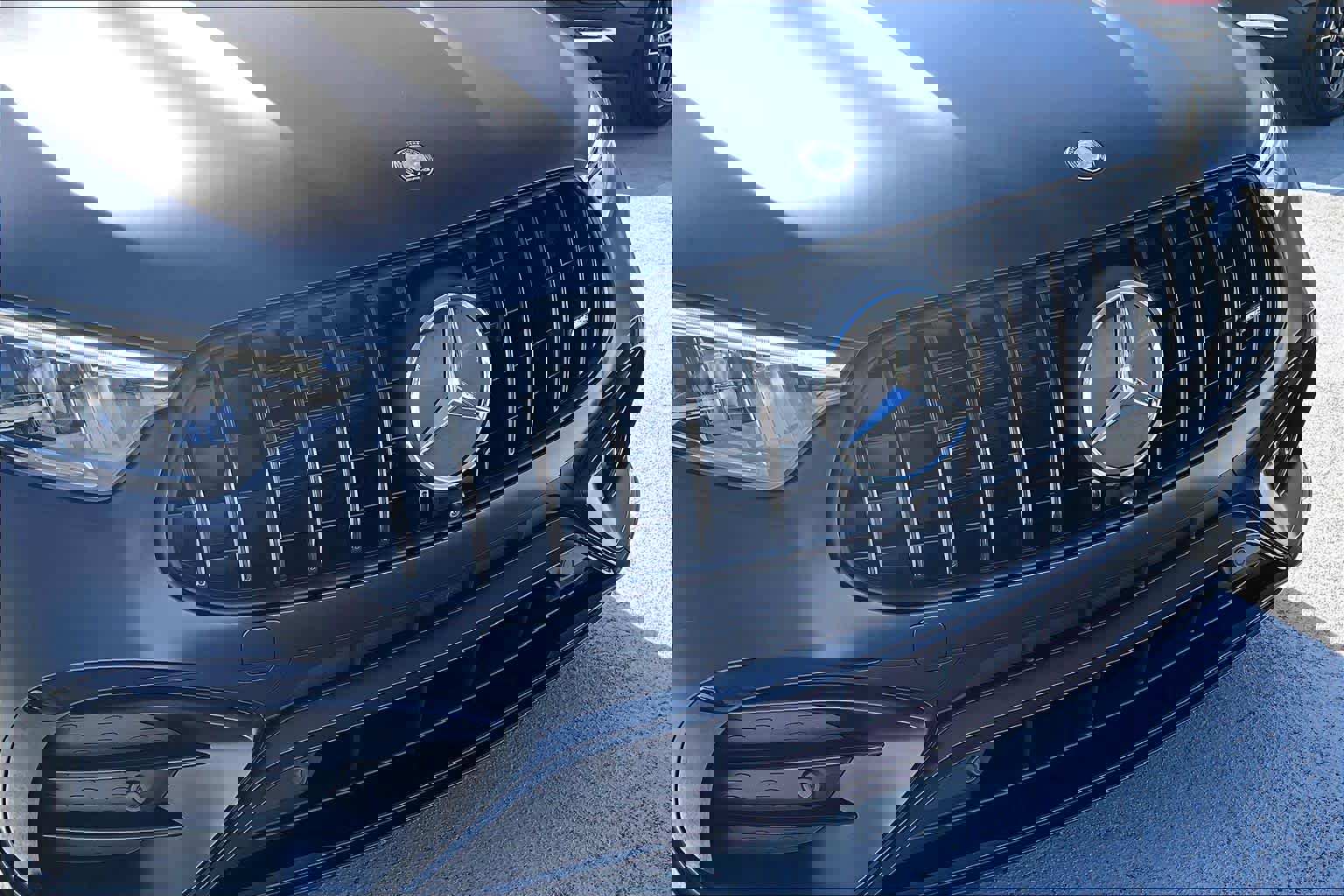 Used 2024 Mercedes-Benz GLC 43 AMG 4MATIC Coupe image 30