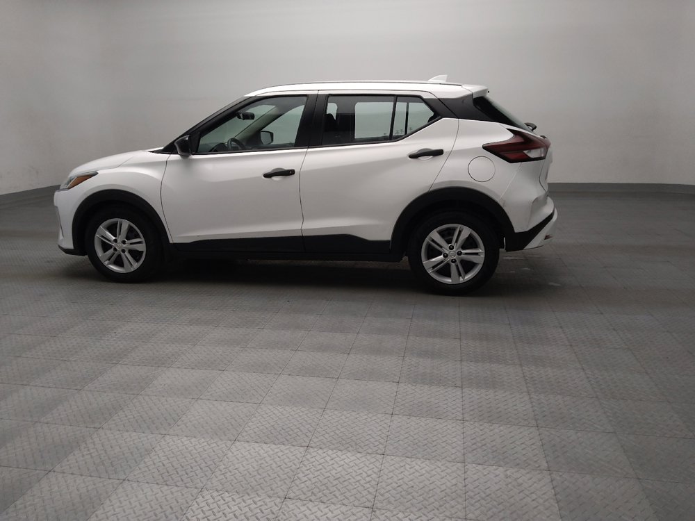 Used 2021 Nissan Kicks S FWD image 3