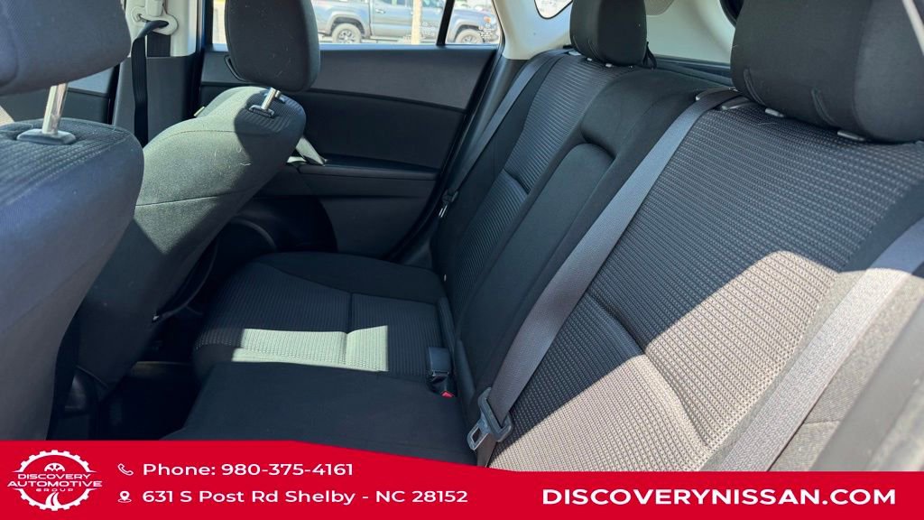 Used 2012 MAZDA MAZDA3 i Touring FWD image 28