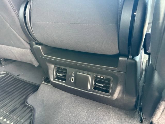 Used 2024 Chevrolet Silverado 1500 LT AWD/4WD image 29