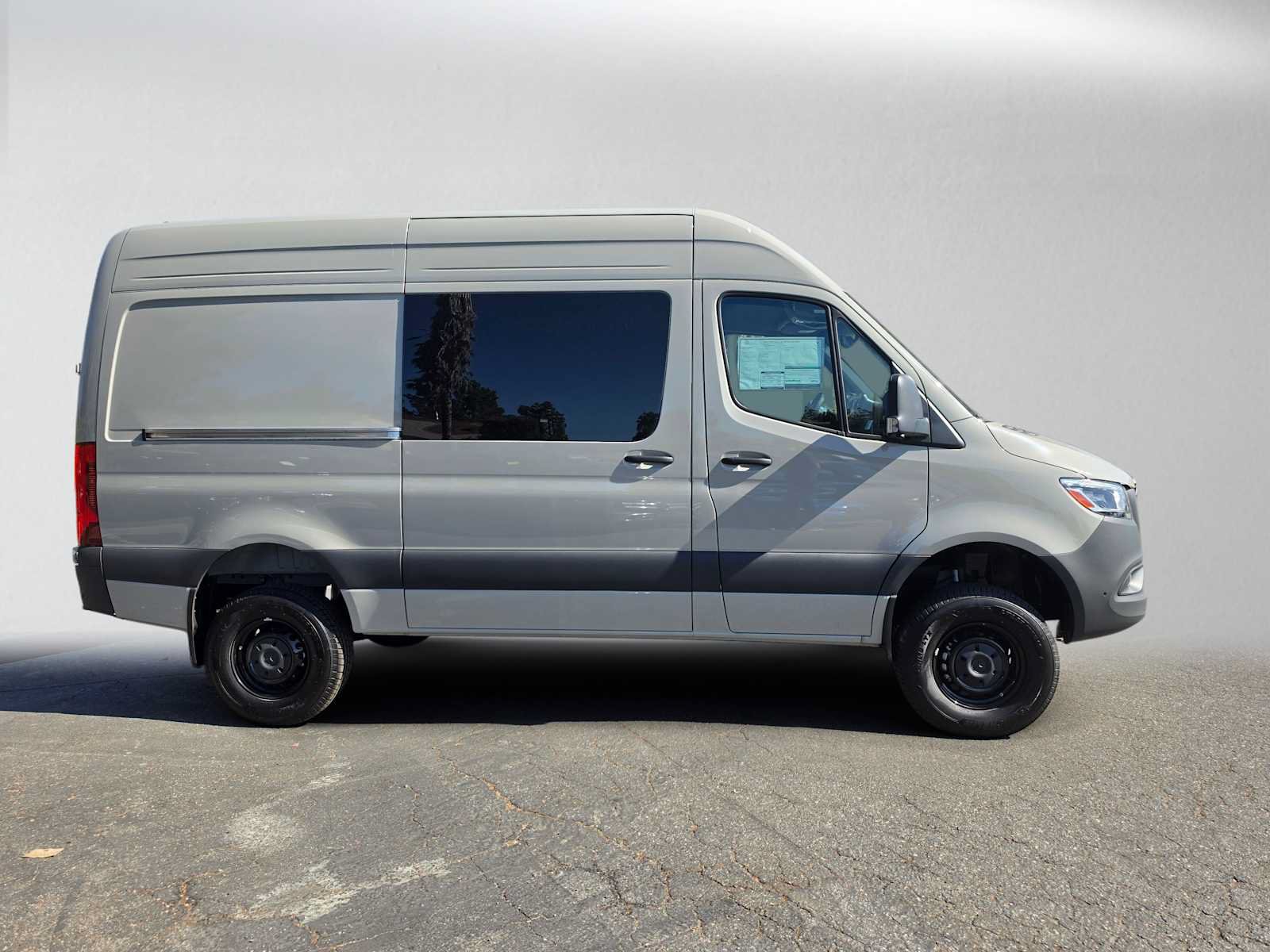 New 2026 Mercedes-Benz Sprinter 2500 image 2