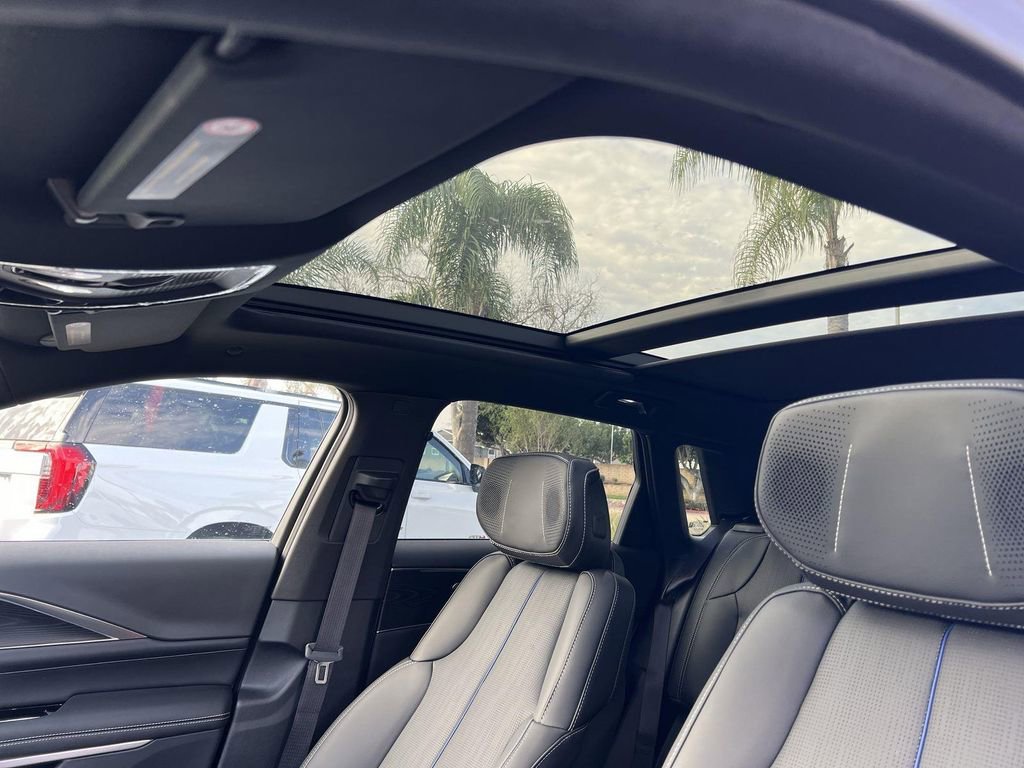 New 2025 Cadillac Lyriq Sport image 27