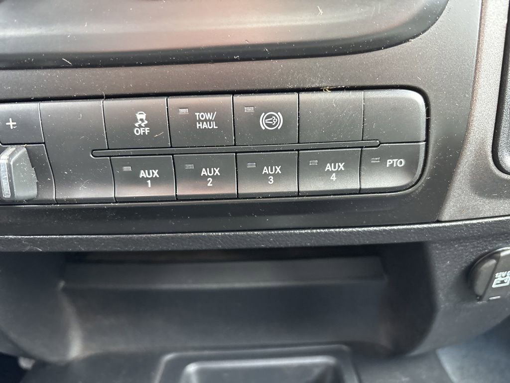 Used 2015 RAM 3500 Tradesman w/ Power & Remote Entry Group AWD/4WD image 18
