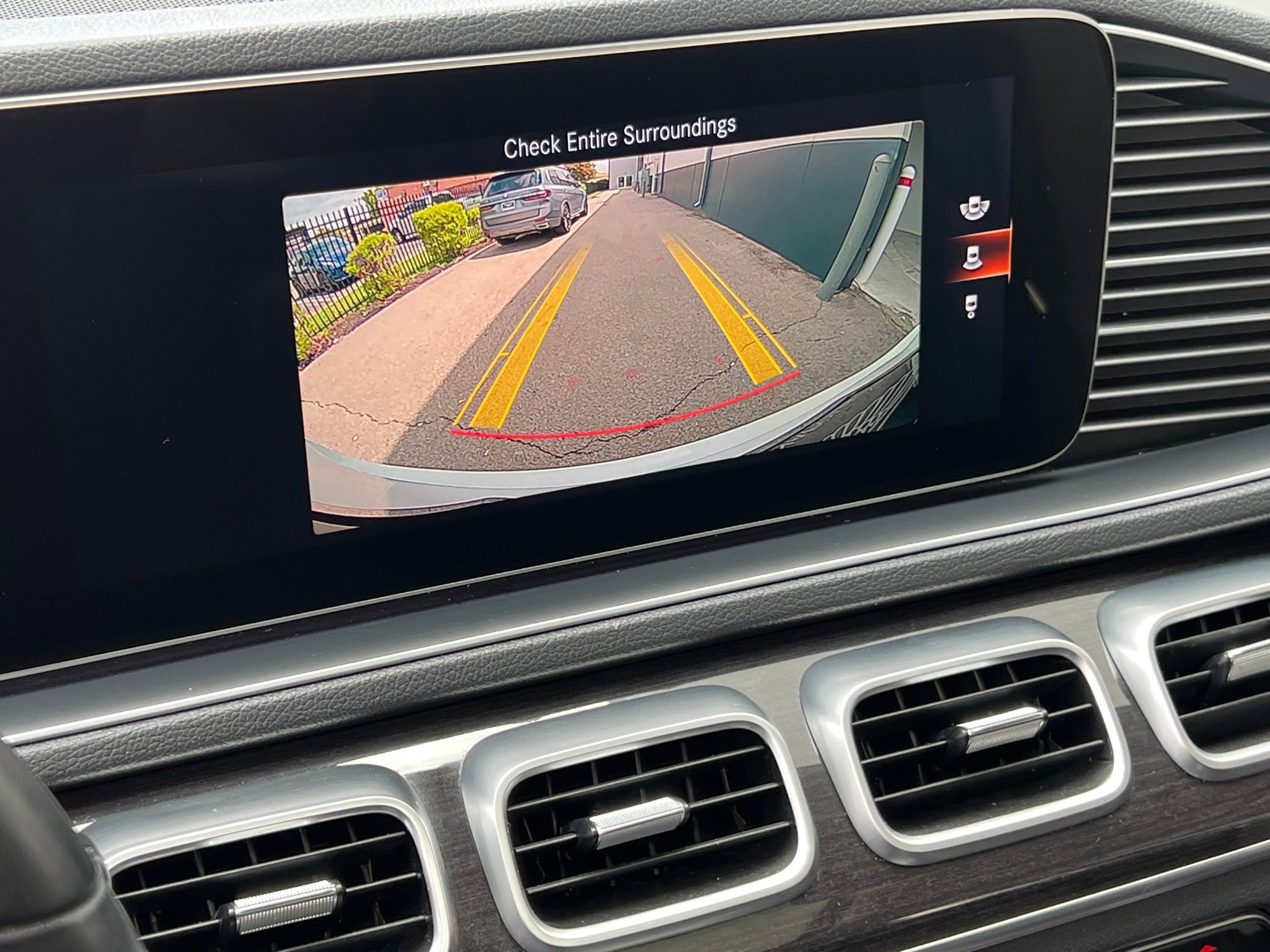 Used 2020 Mercedes-Benz GLE 450 4MATIC image 19