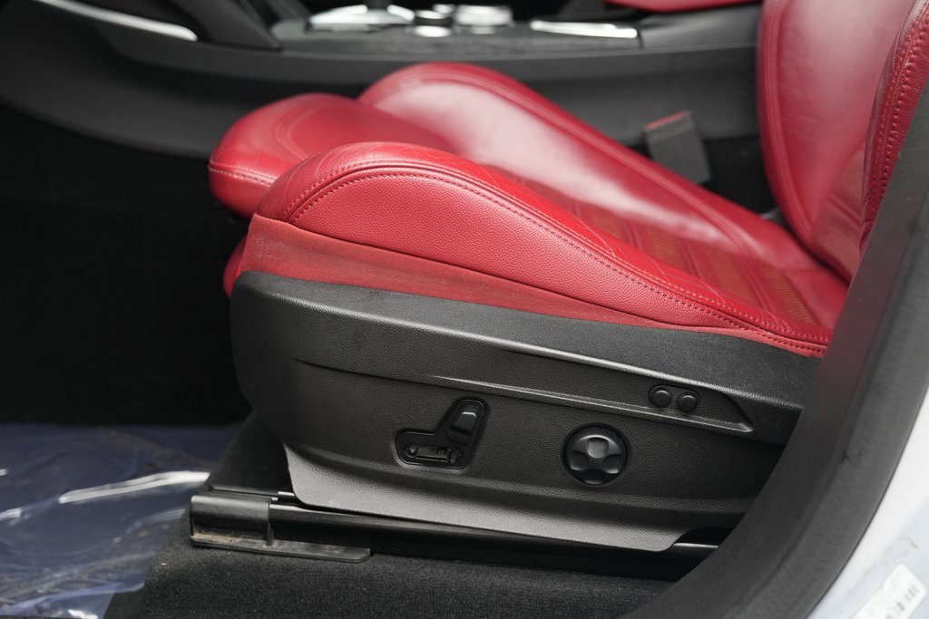 Used 2022 Alfa Romeo Stelvio Sprint image 31