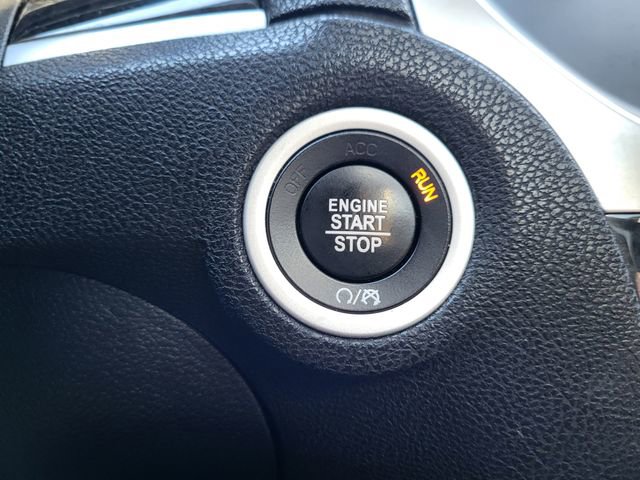 Used 2017 Chrysler 300 C image 20