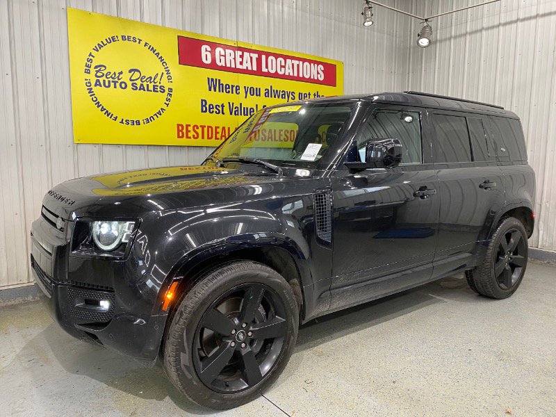 Used 2023 Land Rover Defender 110 X-Dynamic SE image 1