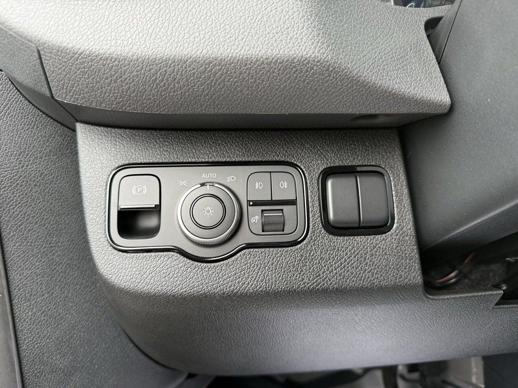 New 2025 Mercedes-Benz Sprinter 2500 image 25