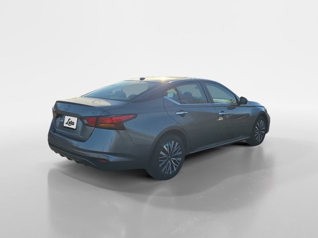 Used 2023 Nissan Altima 2.5 SV image 4