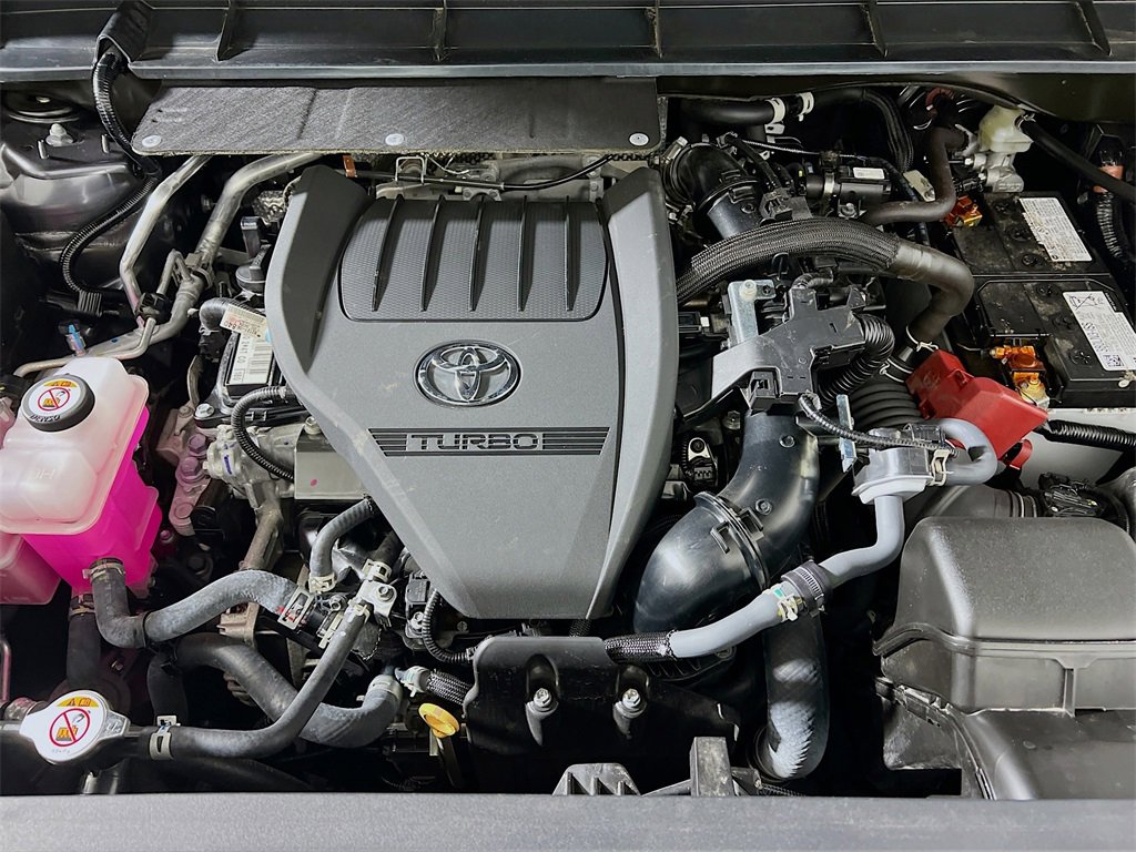 Certified 2024 Toyota Highlander XSE image 27