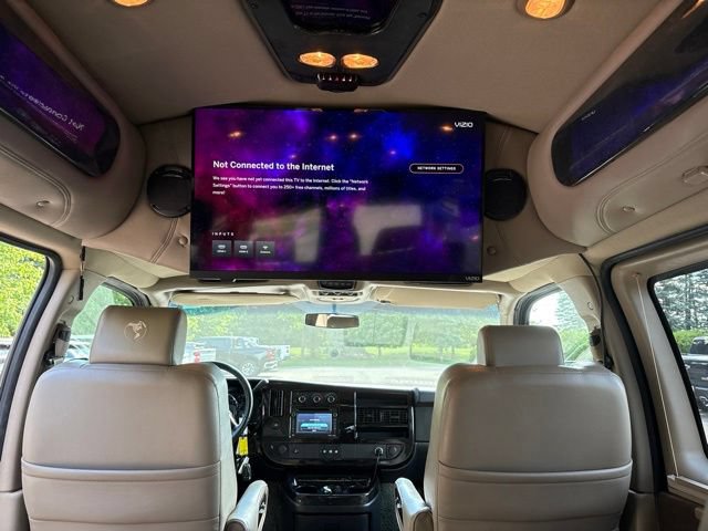 Used 2014 GMC Savana 1500 RWD image 9