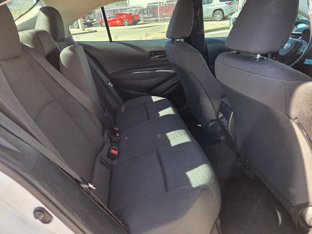 Used 2024 Toyota Corolla LE FWD image 15
