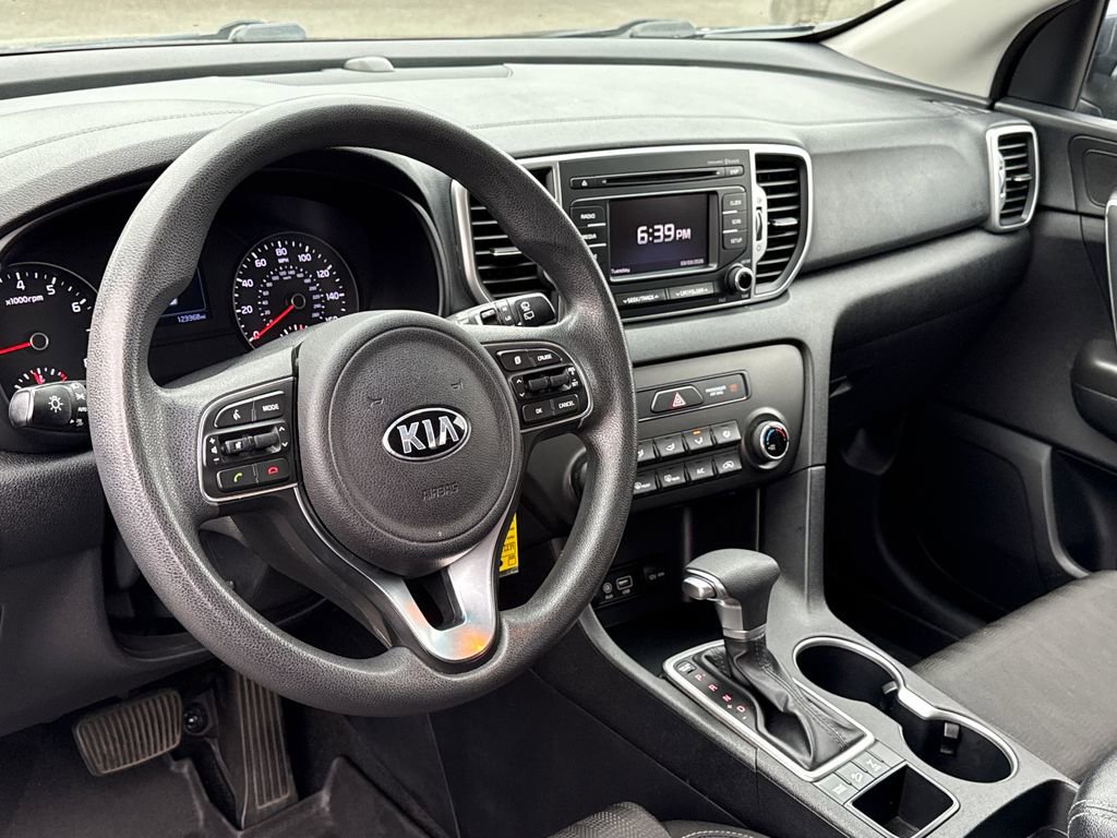 Used 2017 Kia Sportage LX image 17