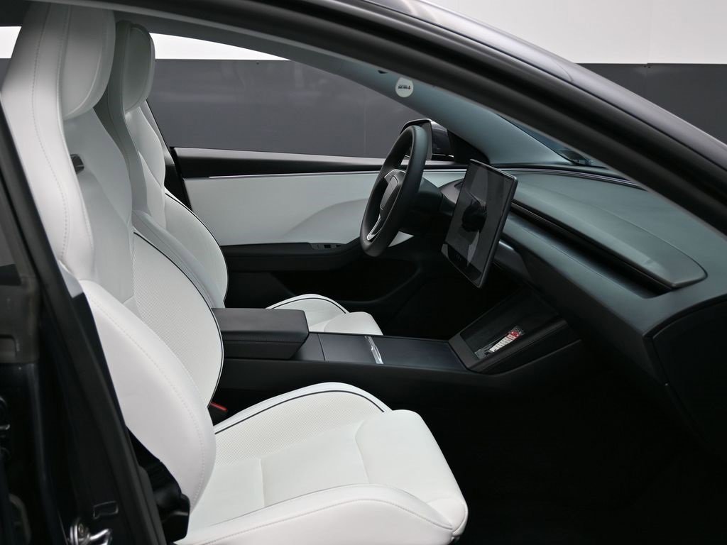 Used 2024 Tesla Model 3 Performance image 39