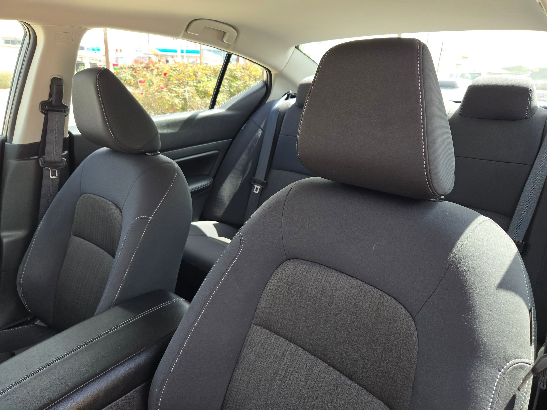 Certified 2025 Nissan Altima 2.5 SV image 9