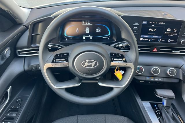 New 2026 Hyundai Elantra SE image 14