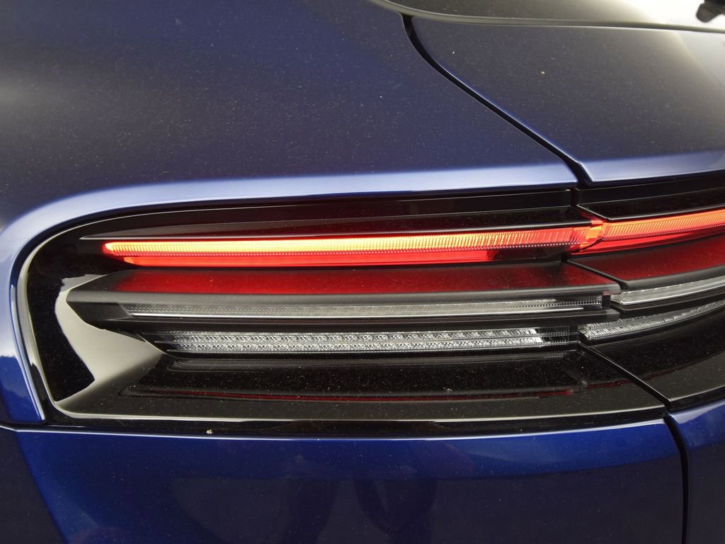 Used 2024 Porsche Macan 4 Electric image 12