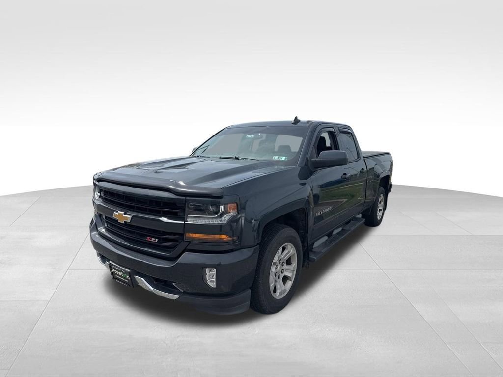 Used 2018 Chevrolet Silverado 1500 LT w/ All Star Edition image 4