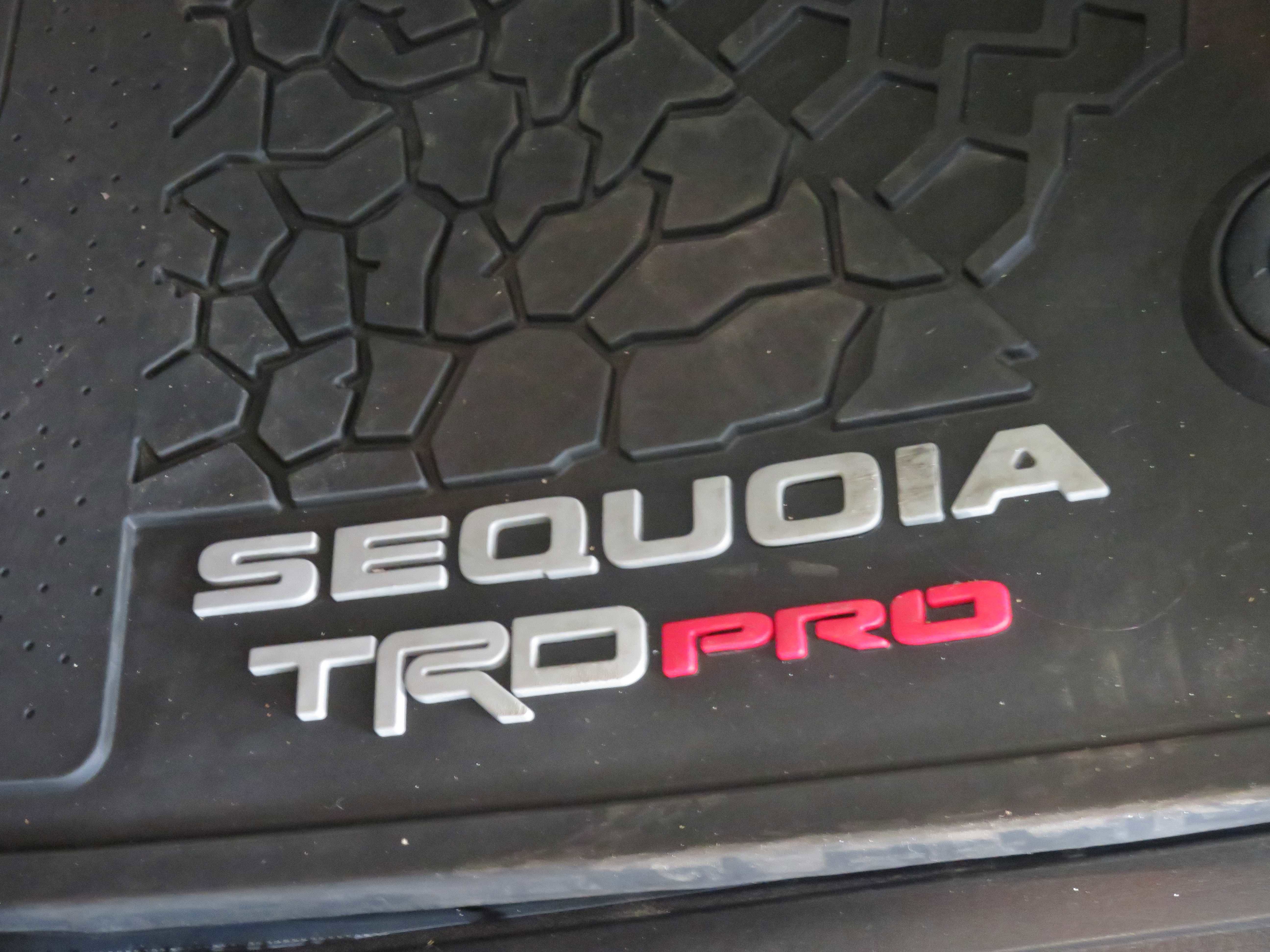 Used 2021 Toyota Sequoia TRD Pro AWD/4WD image 96