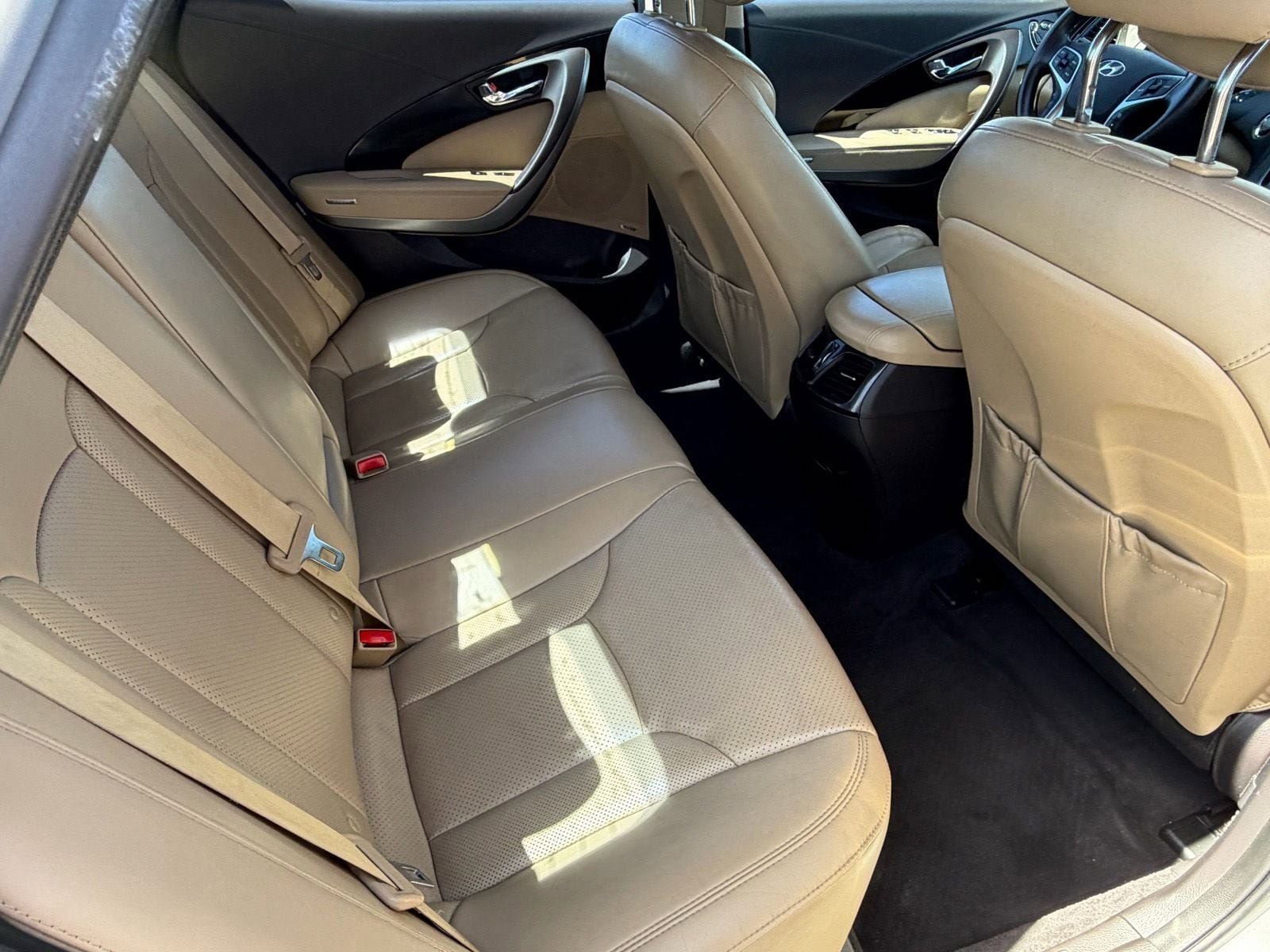 Used 2016 Hyundai Azera FWD image 29