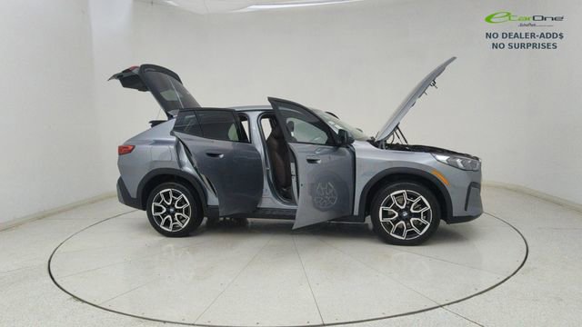 Used 2025 BMW X2 xDrive28i image 71