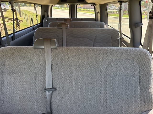 Used 2024 Chevrolet Express 3500 LT w/ LT Preferred Equipment Group RWD image 12