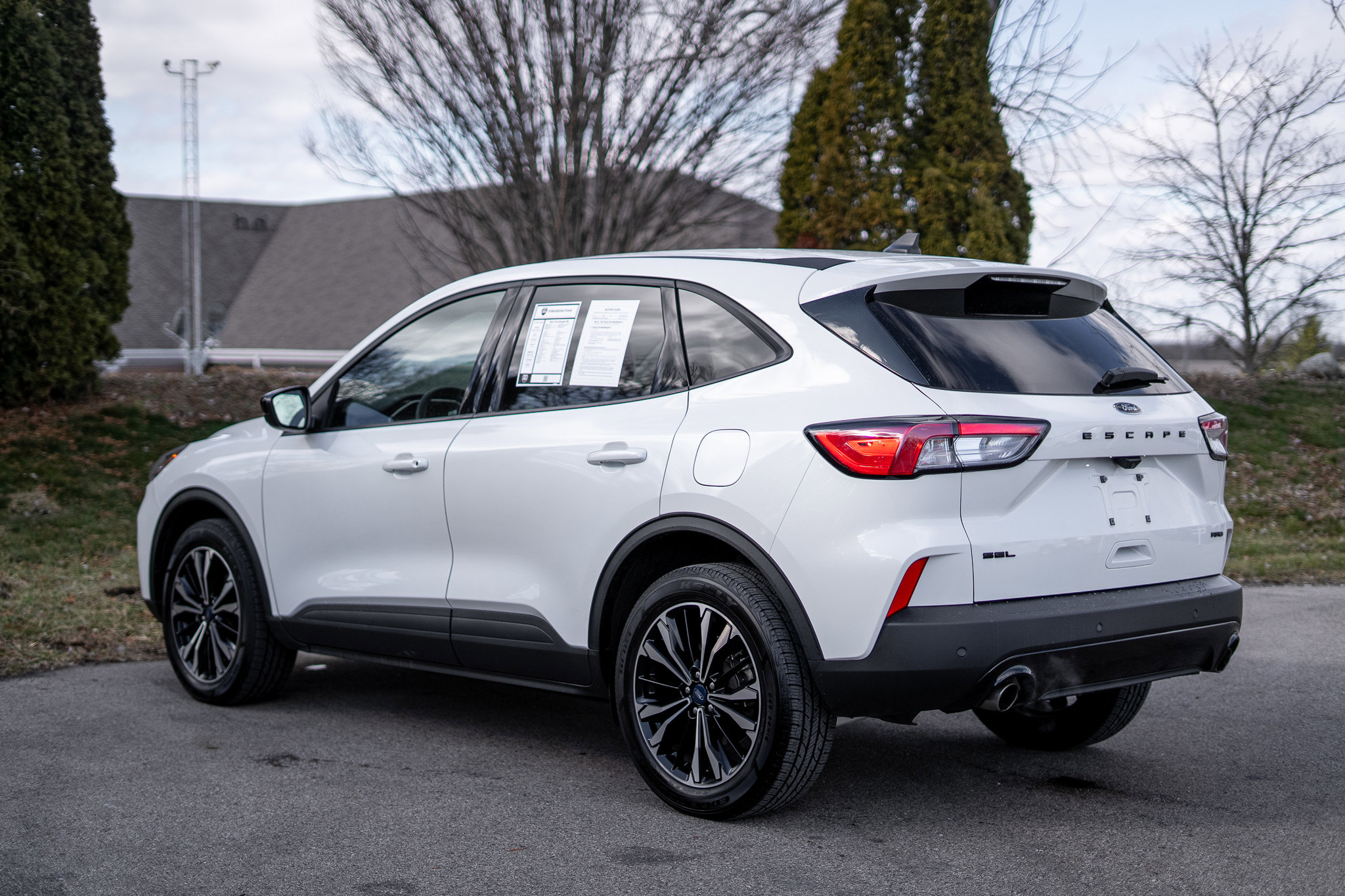 Used 2022 Ford Escape SEL w/ SEL Stealth AWD Package image 7