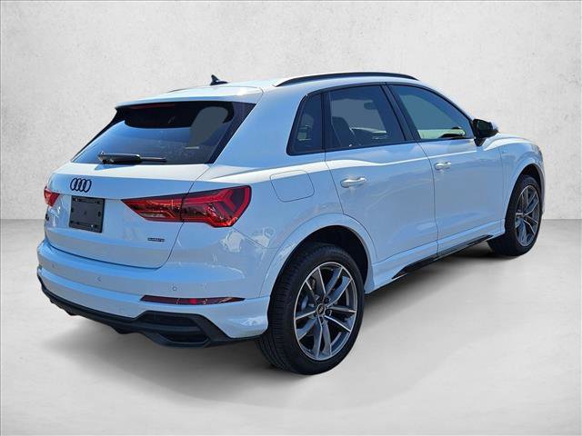 Certified 2025 Audi Q3 2.0T Premium w/ Convenience Package AWD/4WD image 5