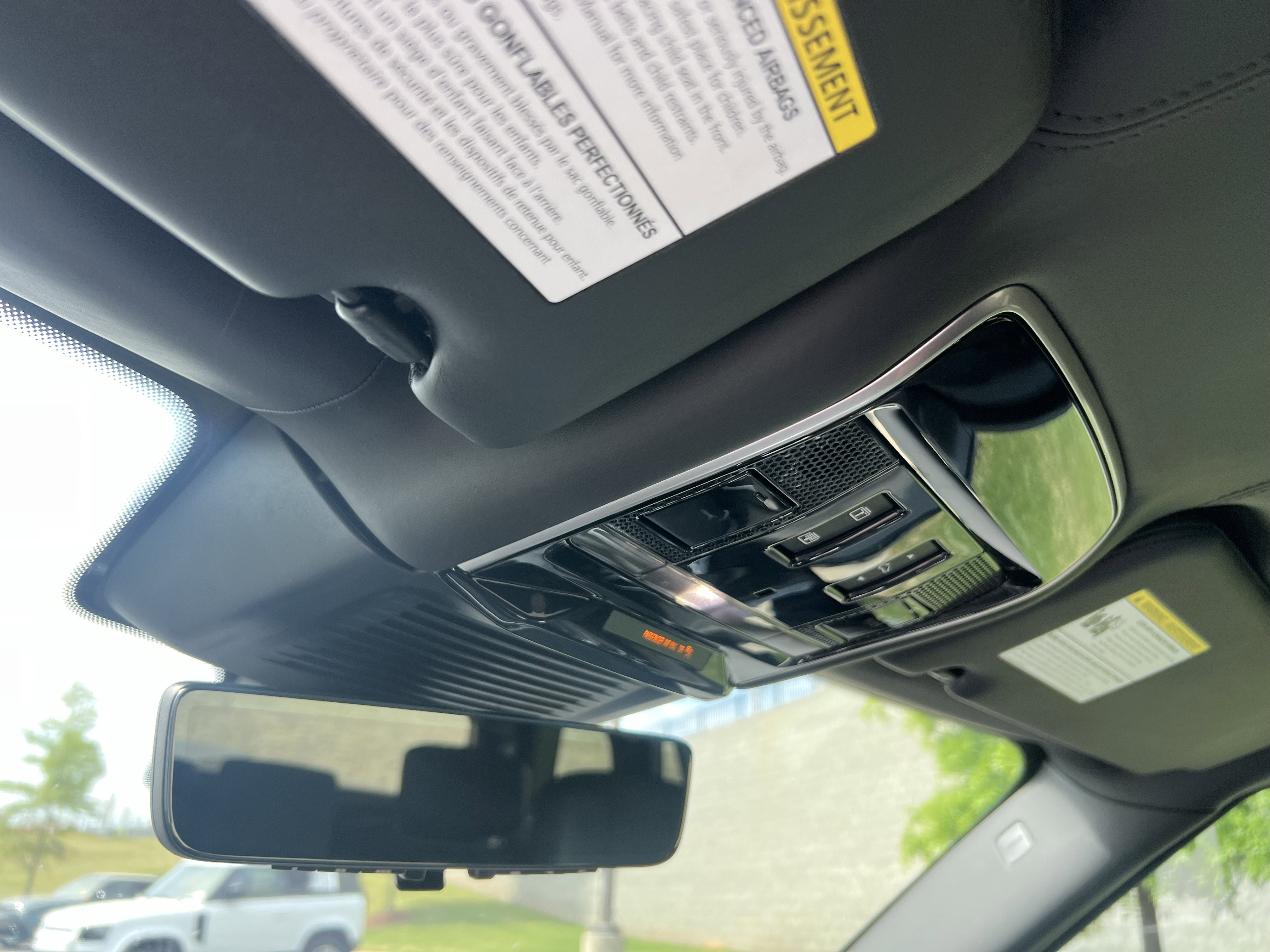 Certified 2024 Land Rover Range Rover Autobiography image 20