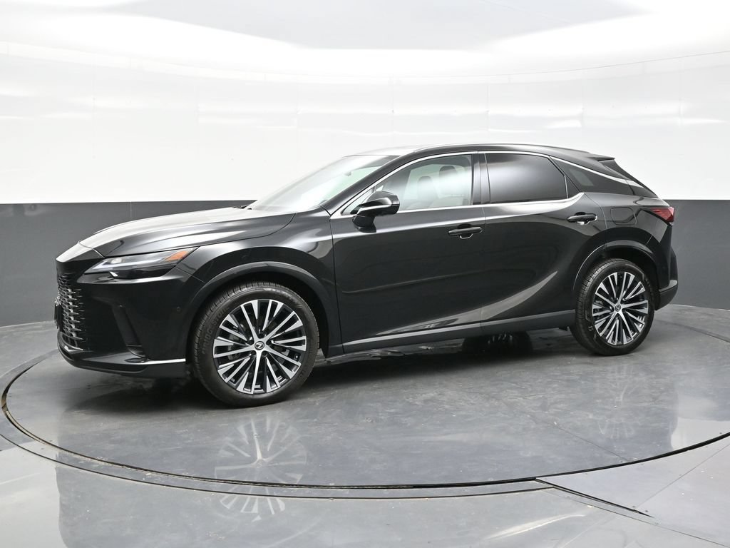Used 2025 Lexus RX 350 w/ Convenience Package AWD/4WD image 3