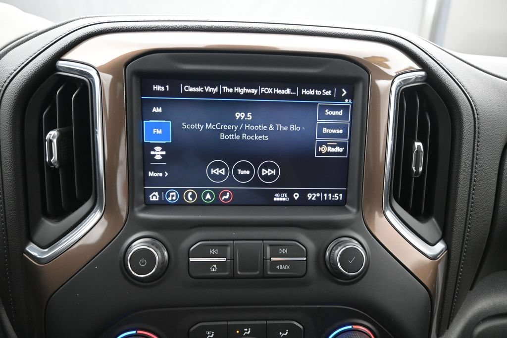 Used 2019 Chevrolet Silverado 1500 High Country w/ Technology Package AWD/4WD image 20