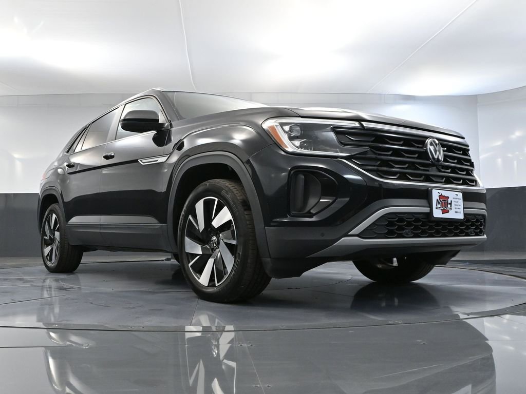 Used 2024 Volkswagen Atlas Cross Sport SE image 53