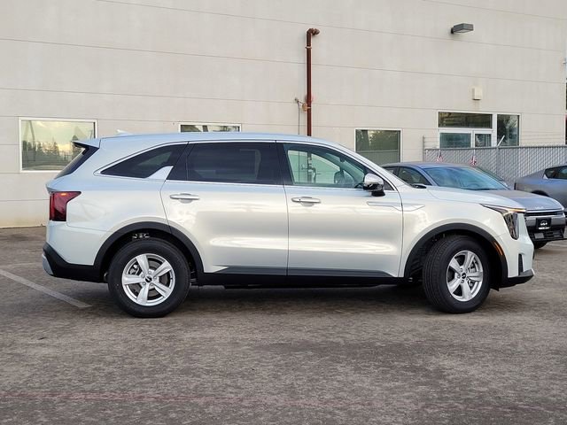 New 2026 Kia Sorento LX image 4