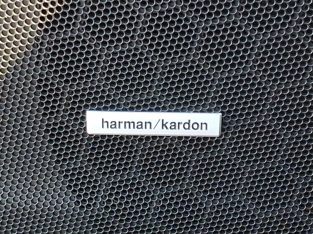 Used 2015 Subaru Forester 2.5i Touring w/ Eyesight & Navigation System image 25