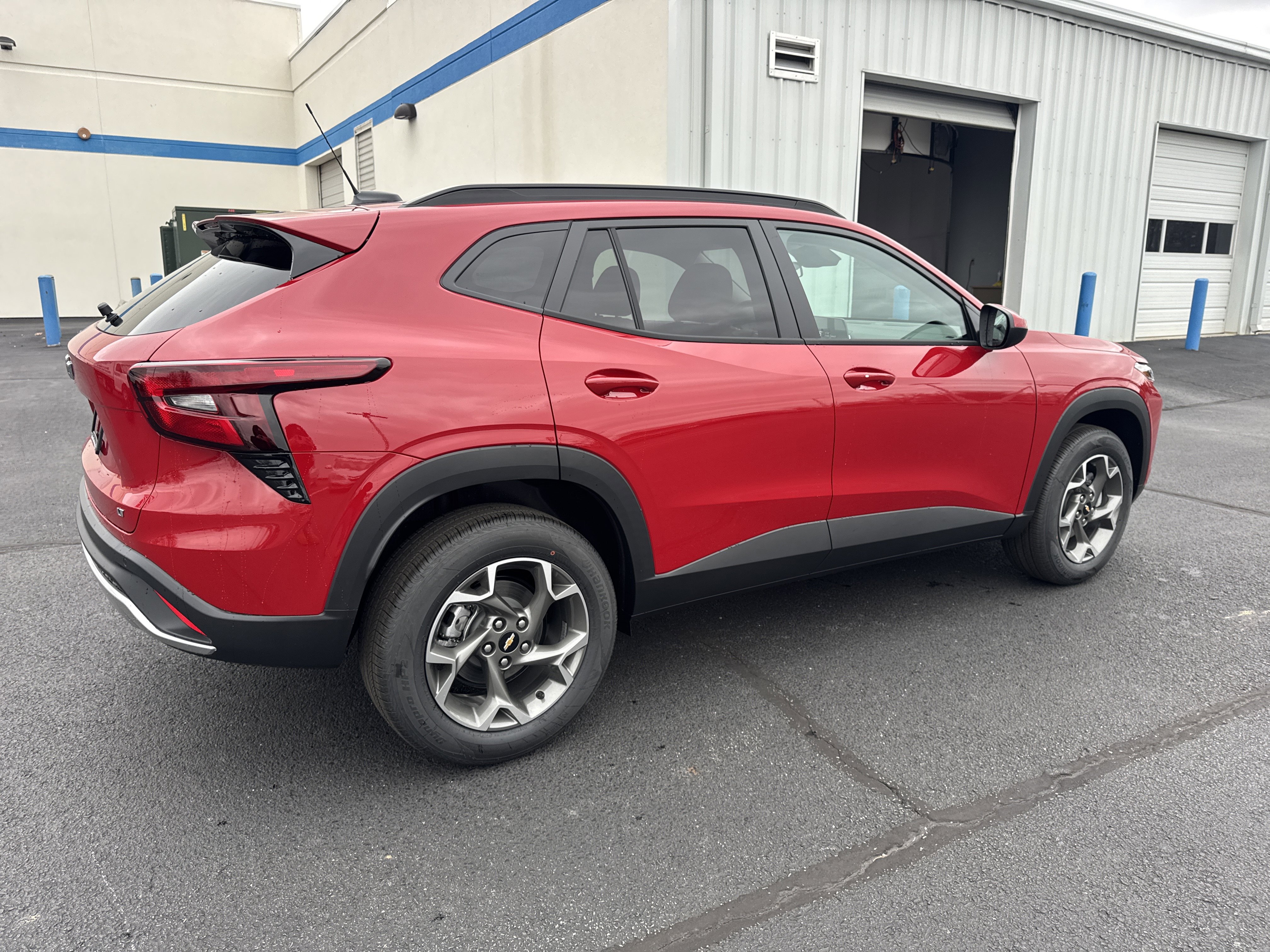 New 2026 Chevrolet Trax LT w/ Driver Confidence Package image 3