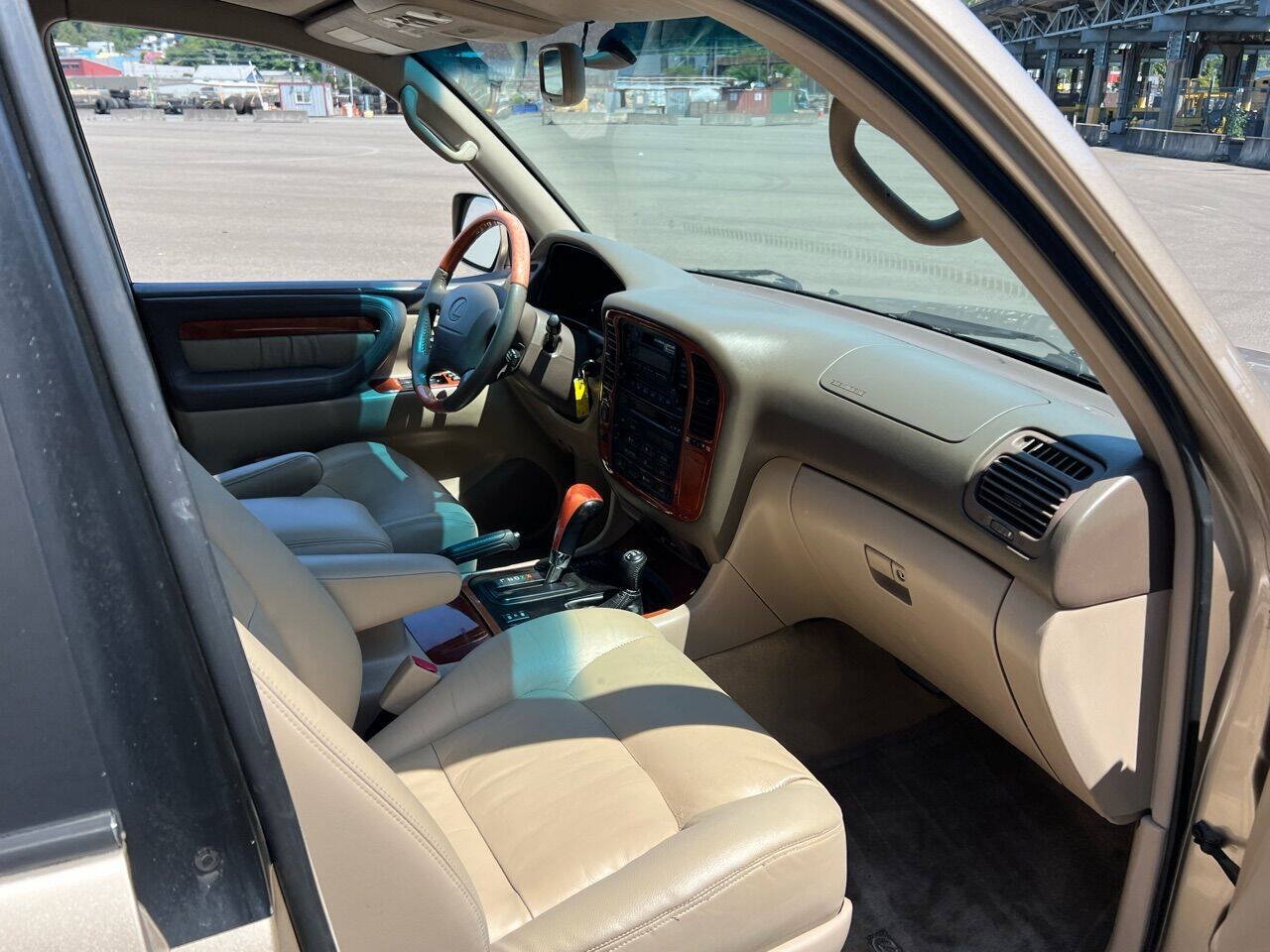 Used 2000 Lexus LX 470 4WD image 52