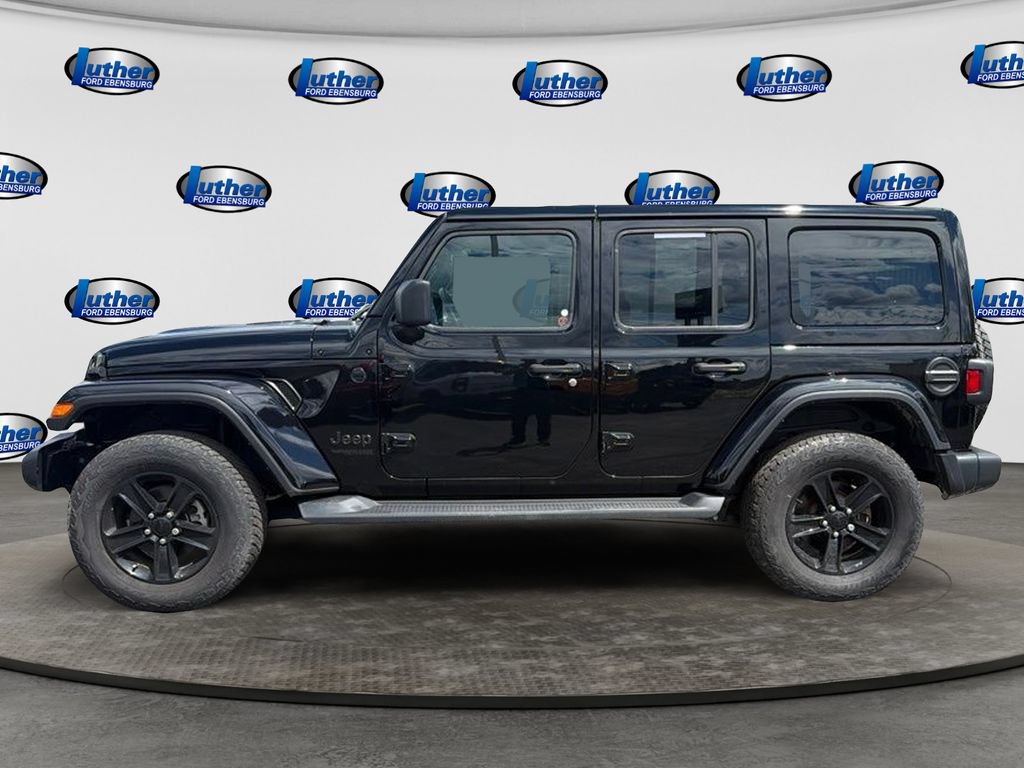 Used 2021 Jeep Wrangler Unlimited Sahara AWD/4WD image 2