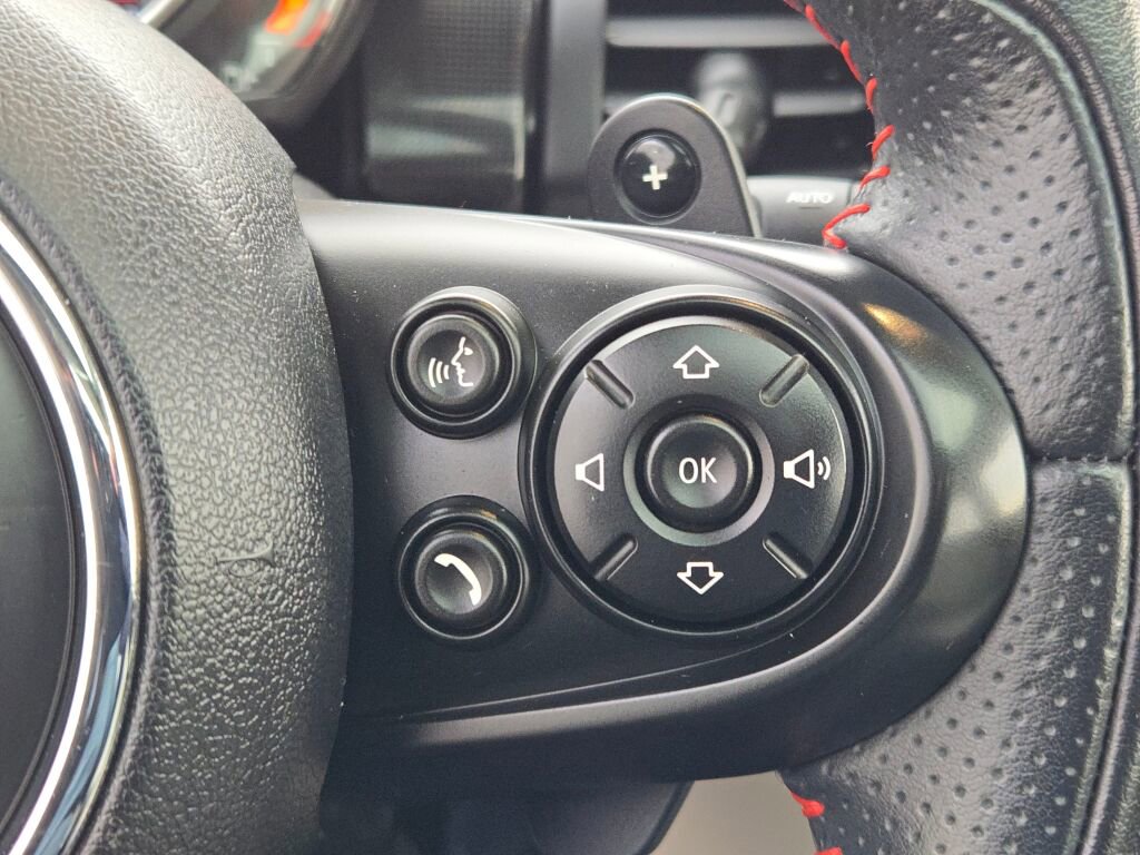 Used 2019 MINI Cooper S w/ Signature Upholstery Package image 24